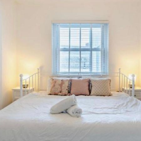 Stunning 2 Bedroom Flat Camden London Eksteriør billede