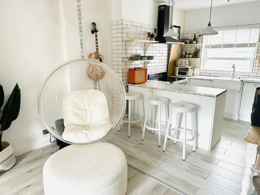 Stunning 2 Bedroom Flat Camden London Eksteriør billede